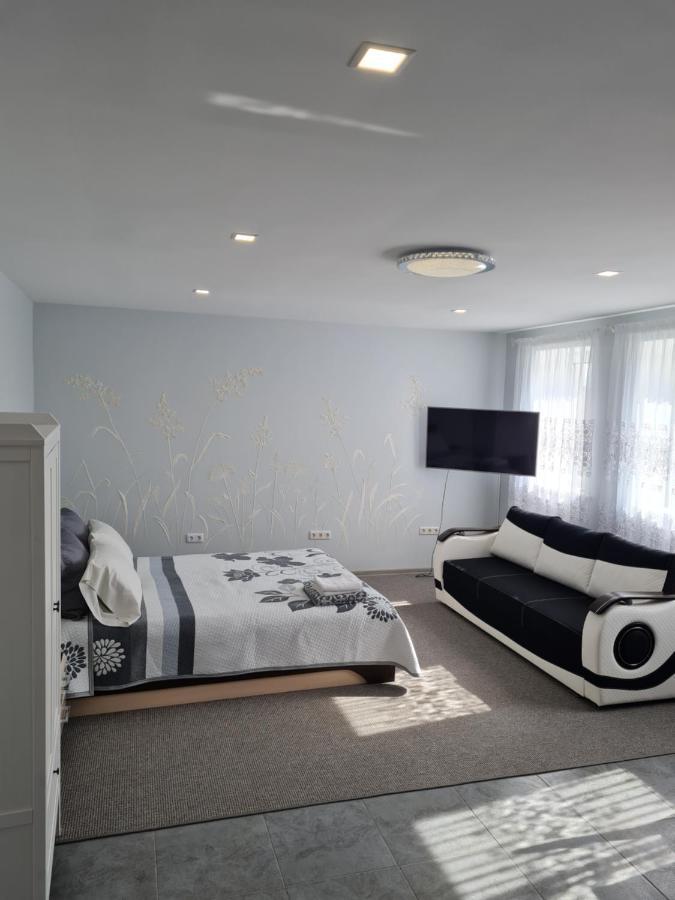 Birutes Apartamentai ไคลเพดา ภายนอก รูปภาพ